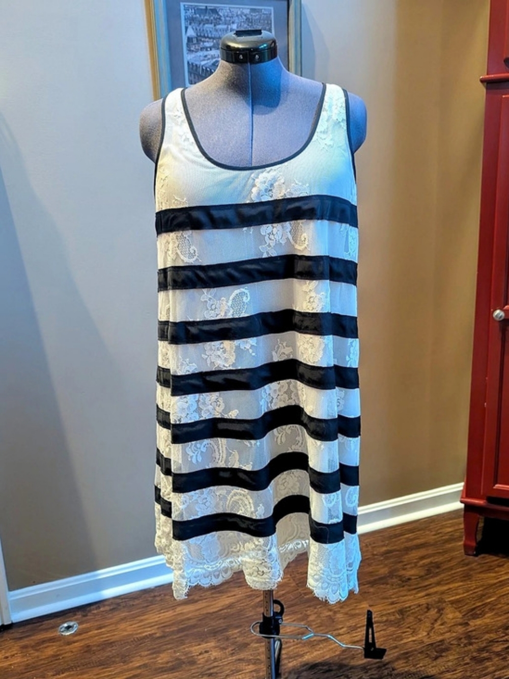 BCBGMAXAZRIA Striped Lace Mini Dress L